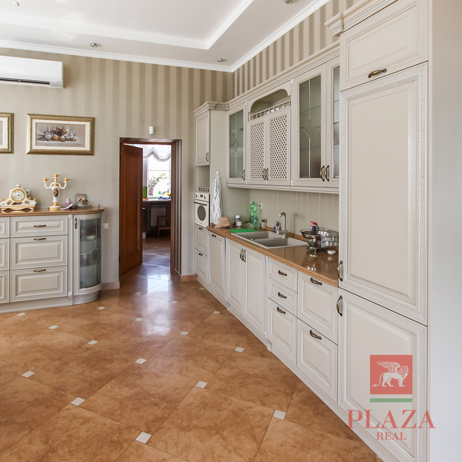 кухни из массива ясеня
